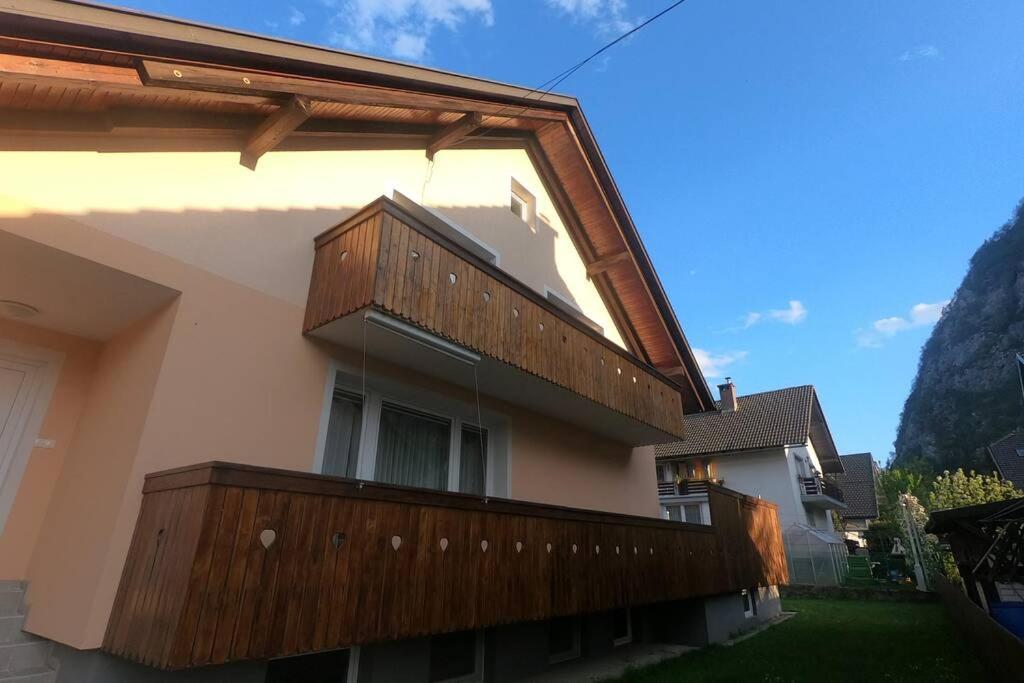 Apartma Kreda Mojstrana Bagian luar foto